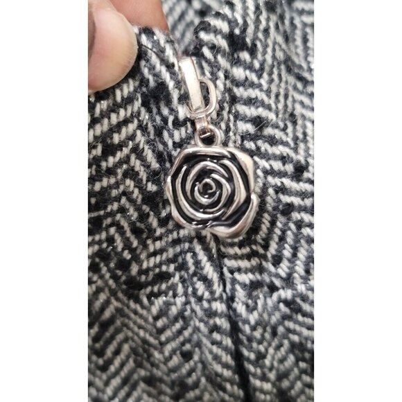 Betsey Johnson Womens Jacket With Rose Zipper Pull - Size XS/TP - Picture 6 of 12